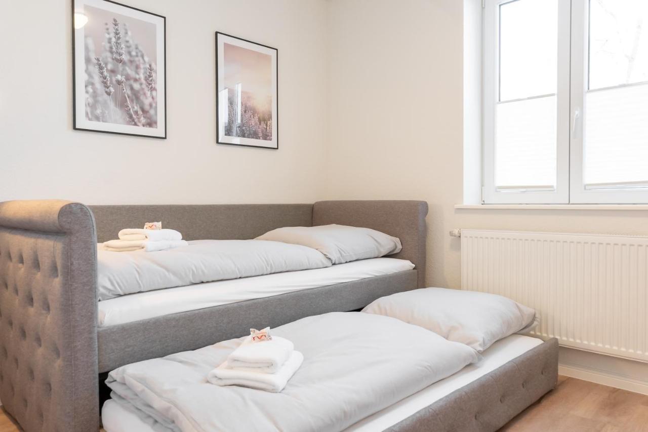 Landschaftliches Haus Aparthotel Toenning Ngoại thất bức ảnh