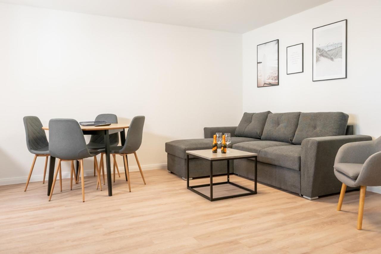 Landschaftliches Haus Aparthotel Toenning Ngoại thất bức ảnh